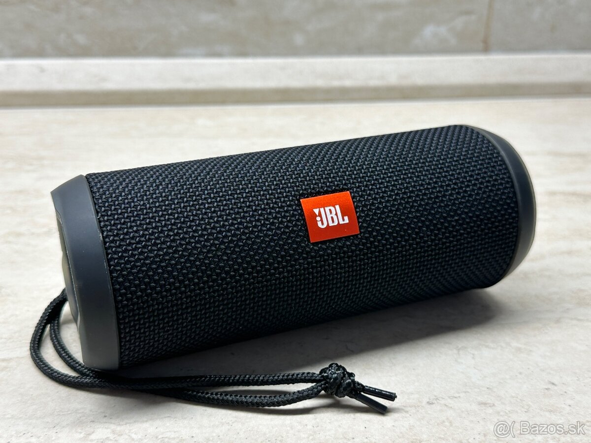 JBL Flip 3 Stealth Edition