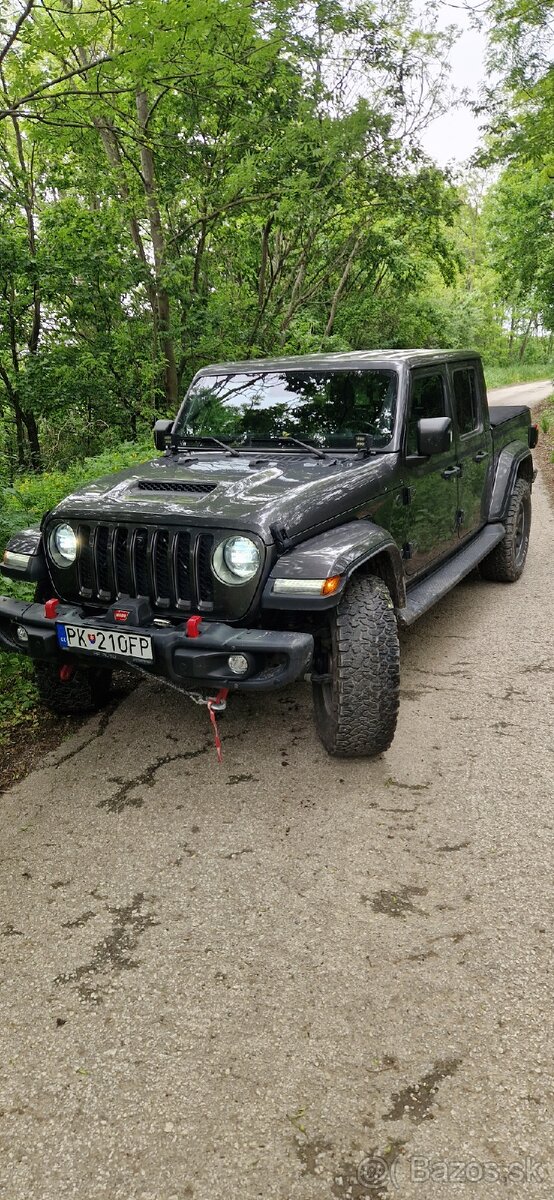 JEEP GLADIATOR