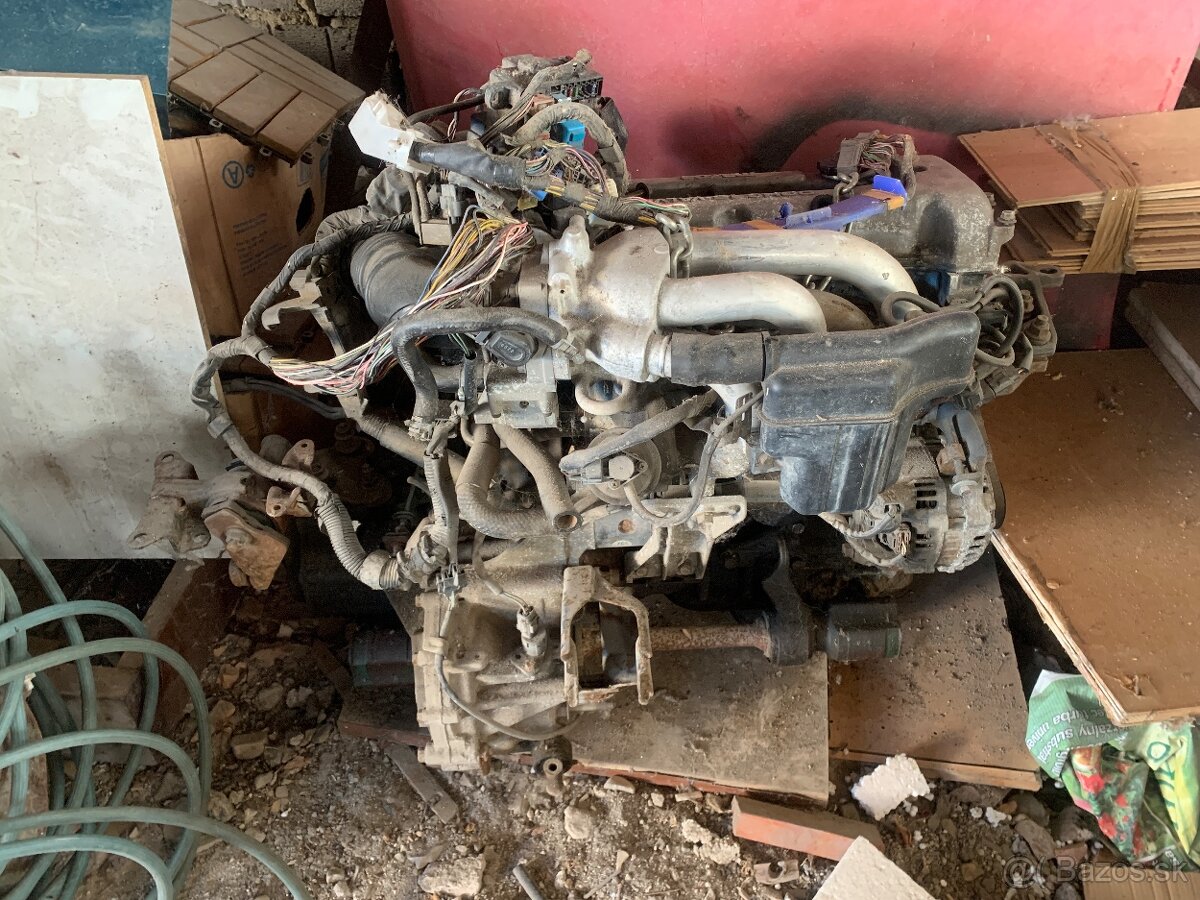 Motor Mazda 323 BA