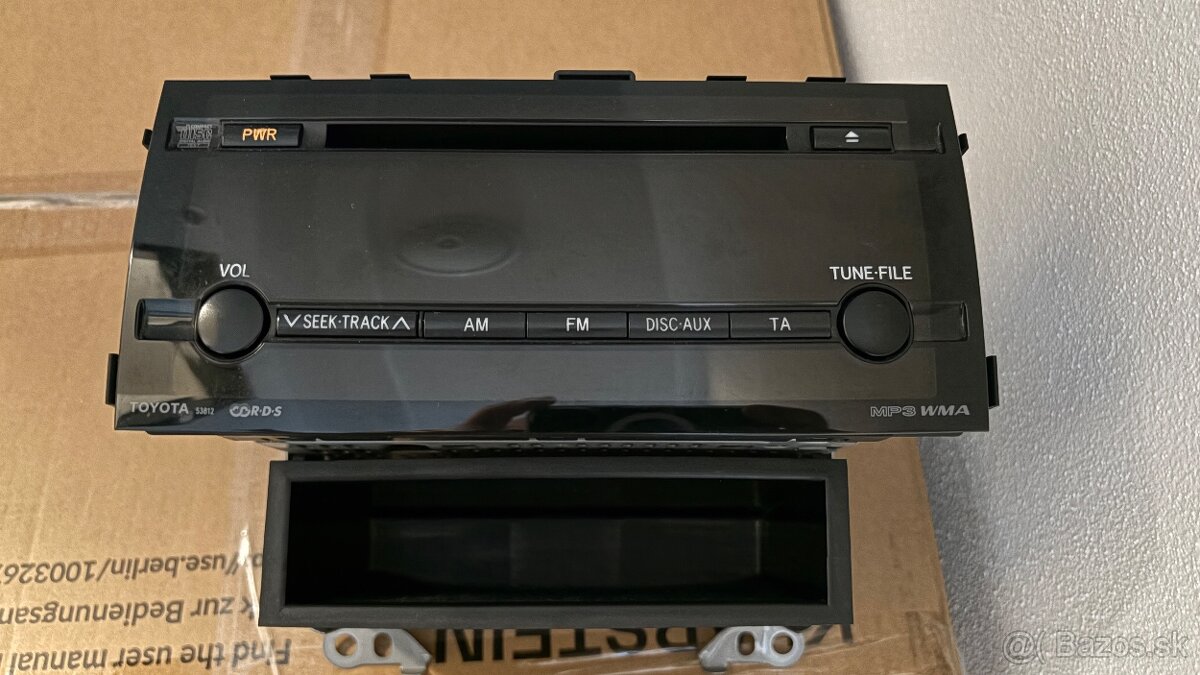 Originál CD autorádio Toyota Prius 2.gen