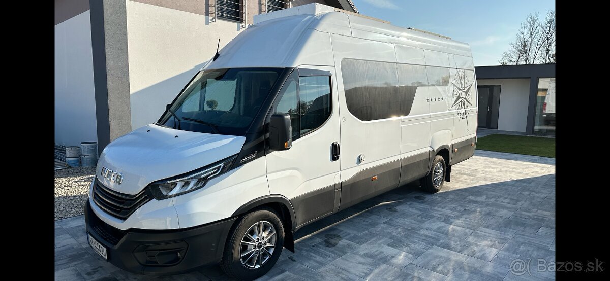 karavan 2024 Full výbava 3.0l Automat, Digi. klima, LED