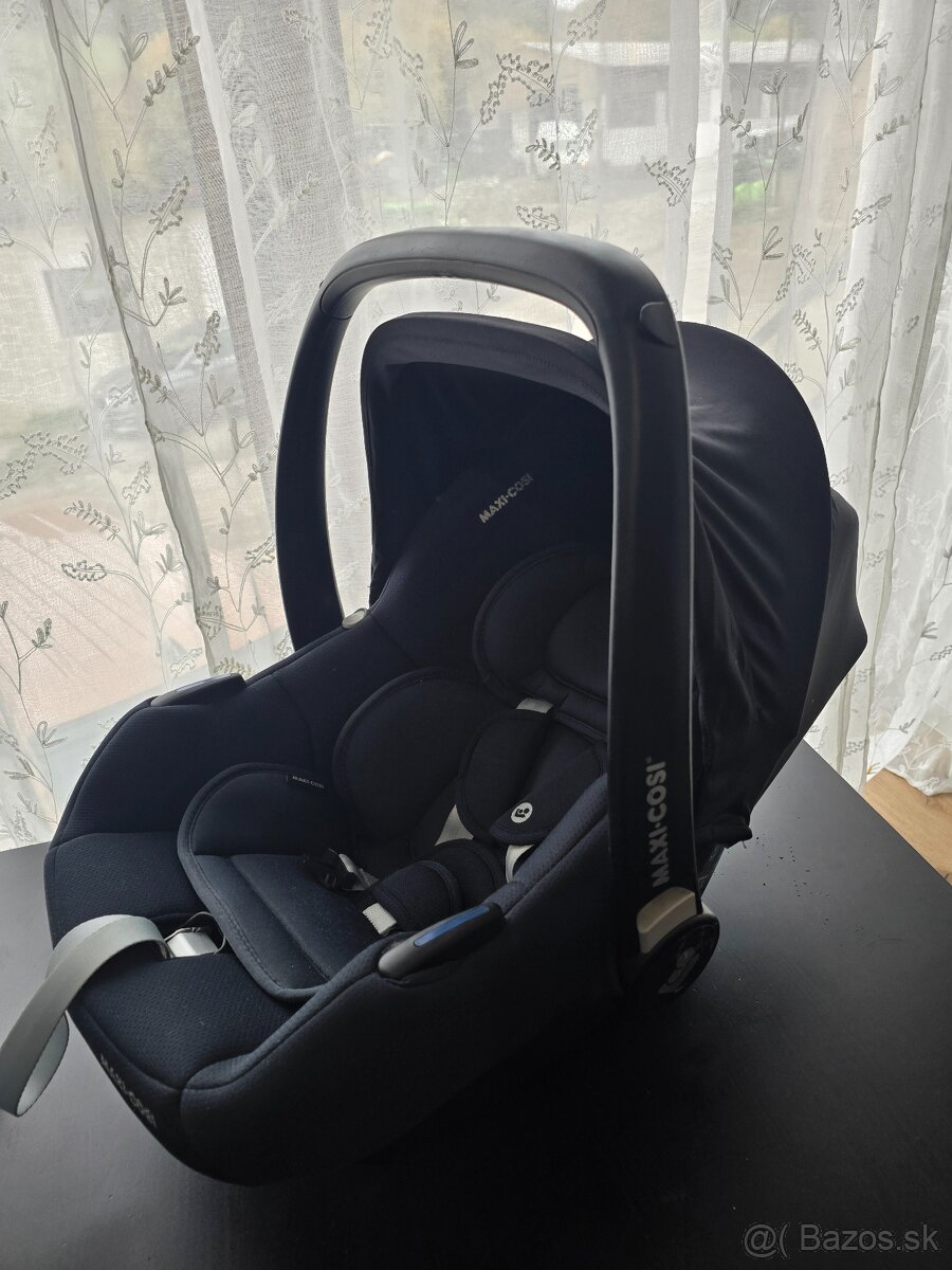 Maxi Cosi CabrioFix i size max 12kg 40-75cm