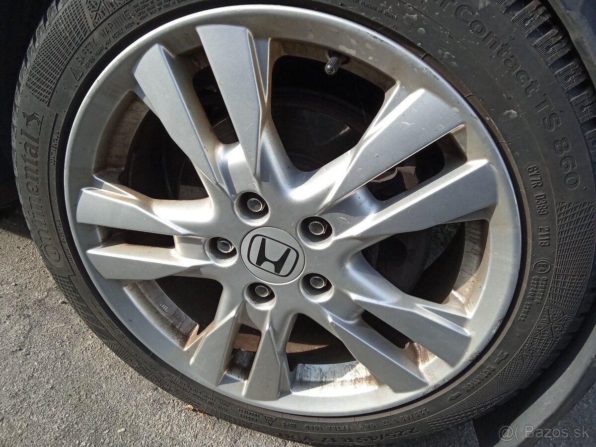 Kolesá elektróny 4ks zimné pneu 225/45 R17 honda civic