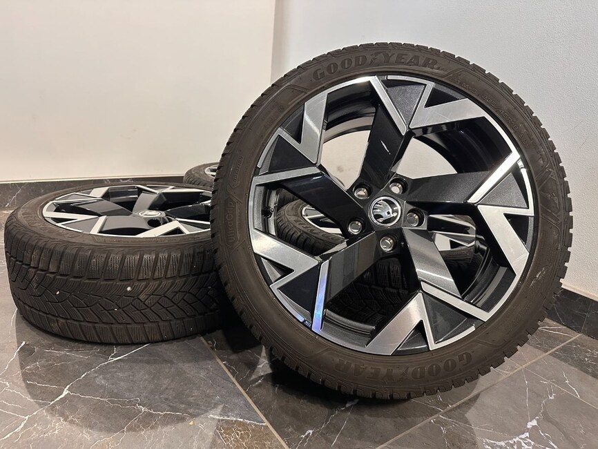 ❄️skoda kolesa superb IV Trisuli zimní 3P0601025