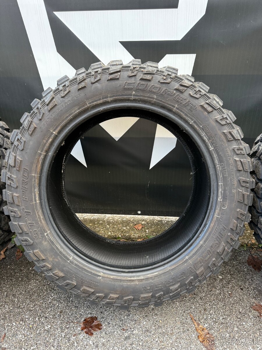 COOPER DISCOVERER STT PRO 35x12,50 r22 LT