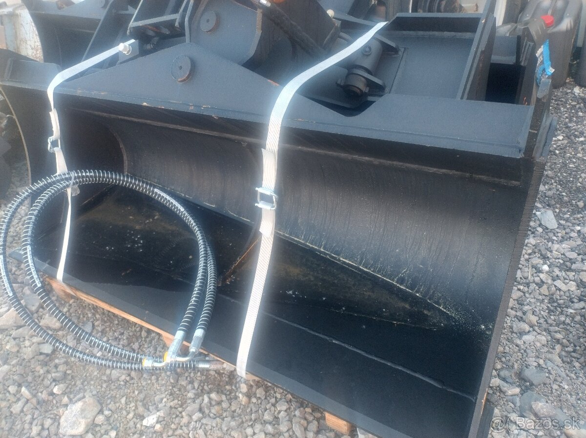 Hydraulická svahovačka