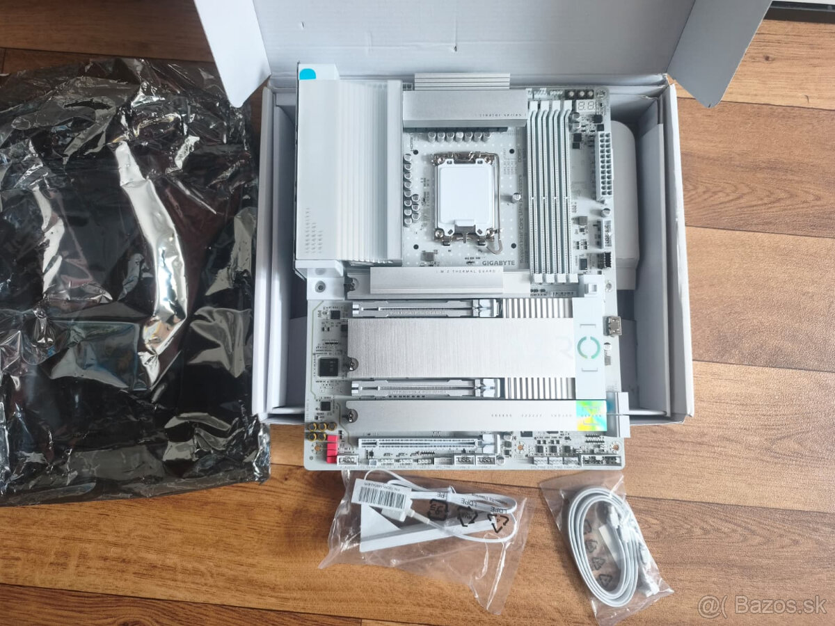 GIGABYTE Z890 AERO G Intel 1851 ATX, ZARUKA✅
