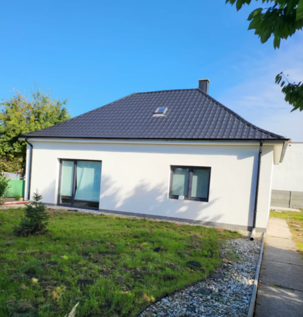 Na predaj 4 izbový RD s 894 m2  pozemkom v Or.Potôni
