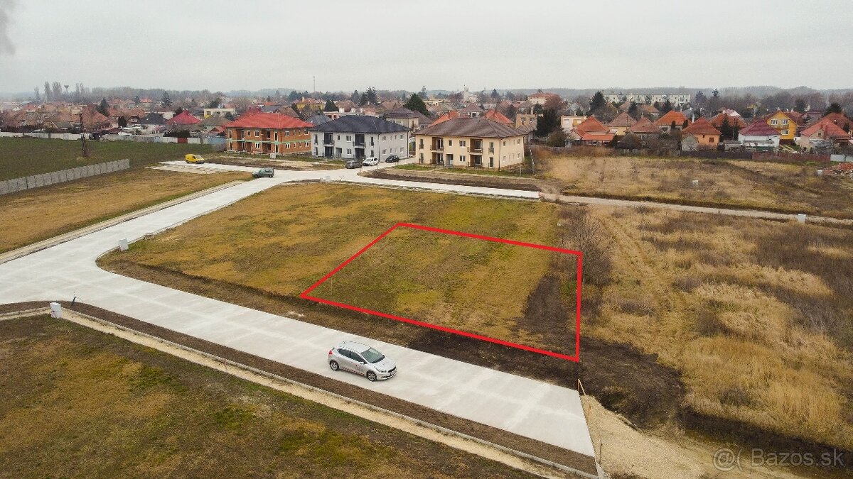 Pozemok na výstavbu rodinného domu