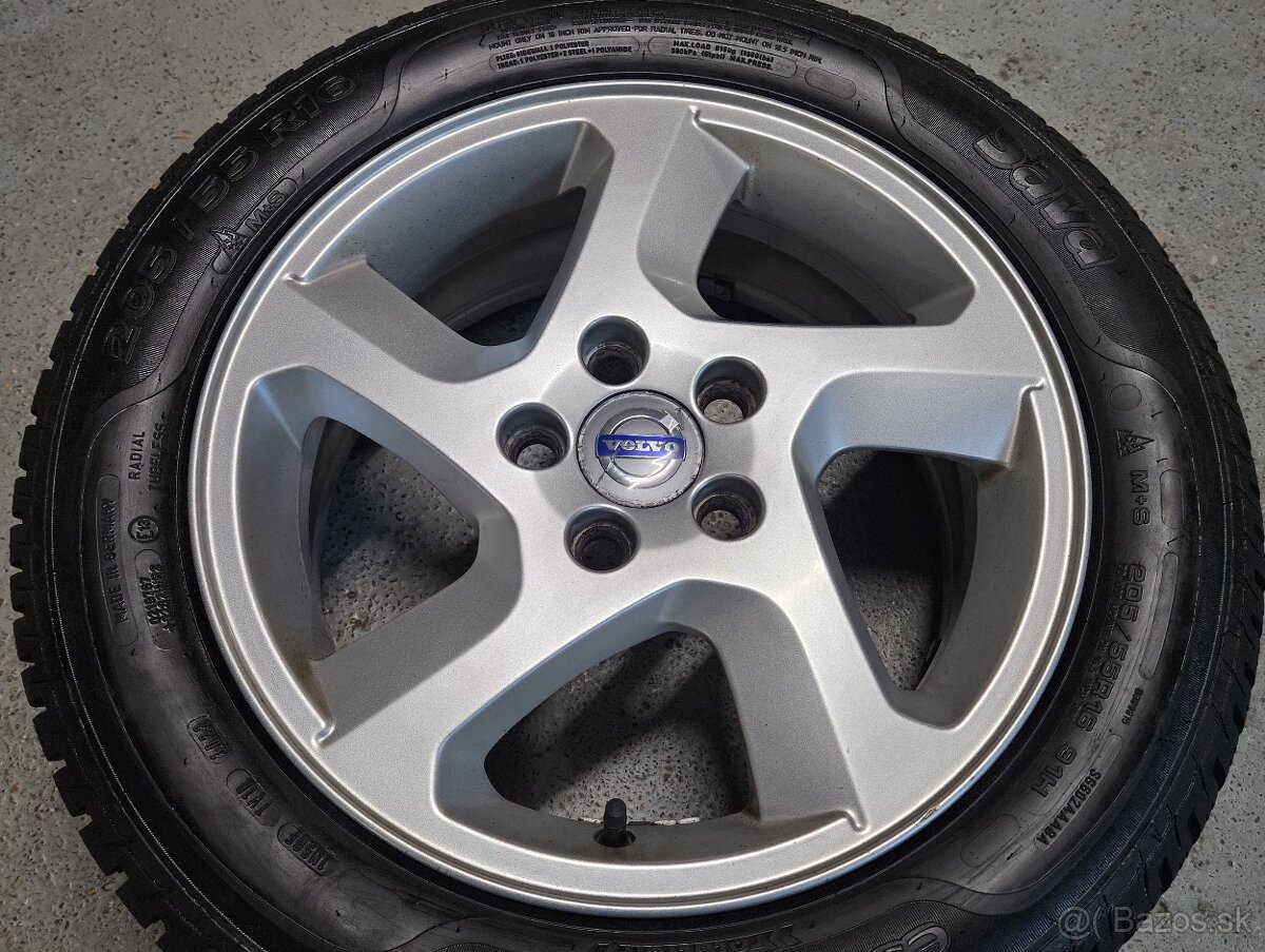 VOLVO "16" + zimné 95%