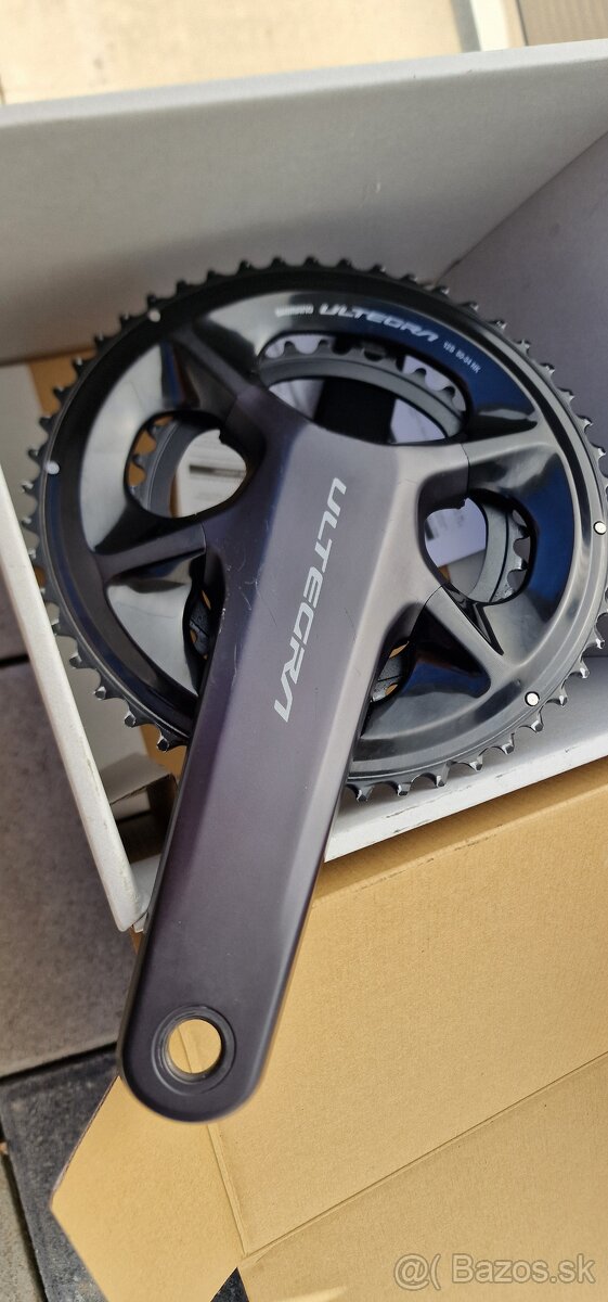 Shimano Ultegra FC – R 8100 kľuky + 12s Ultegra prevodníky.