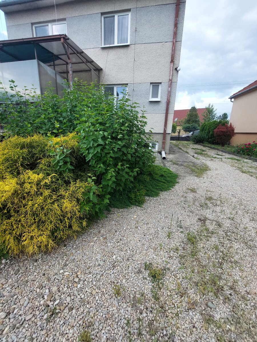 Pekný poschodový dom na predaj v centre mesta Zlaté Moravce