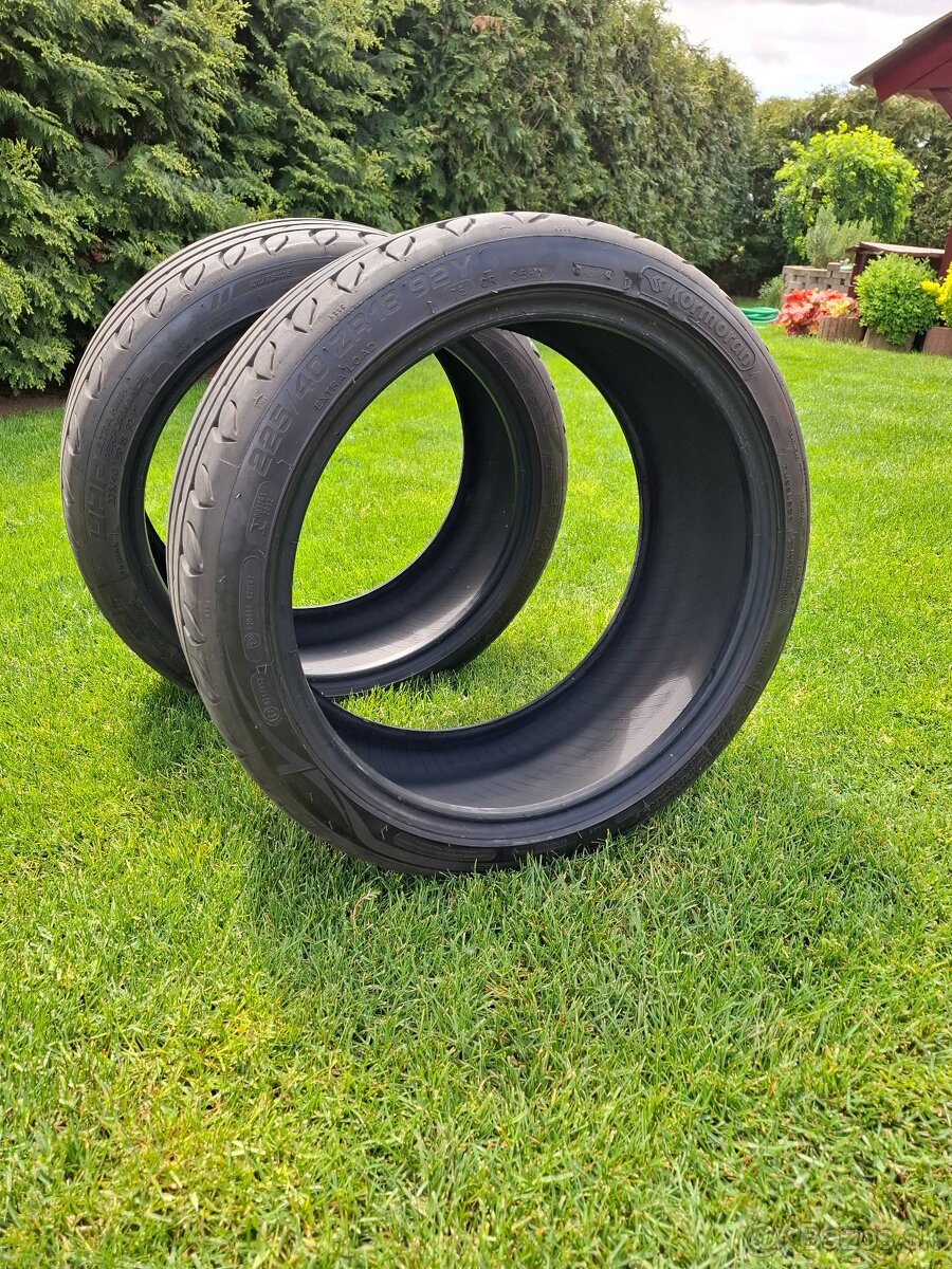 Predám 2ks KORMORAN letné pneu 225/40 R18 92Y