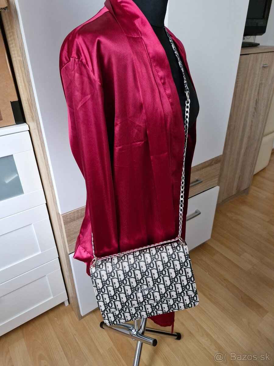 Nova nenosena kabelka Dior