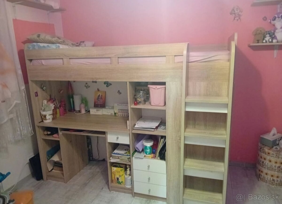 Vyvýšená posteľ