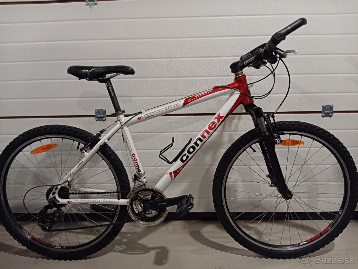 Vedora Conex 17" rám, kolesá 26"