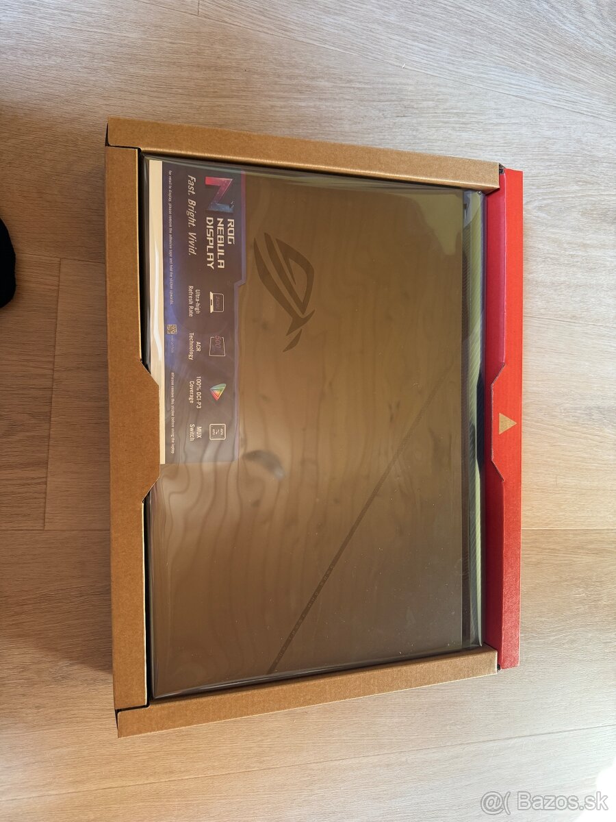 ASUS ROG Strix G18