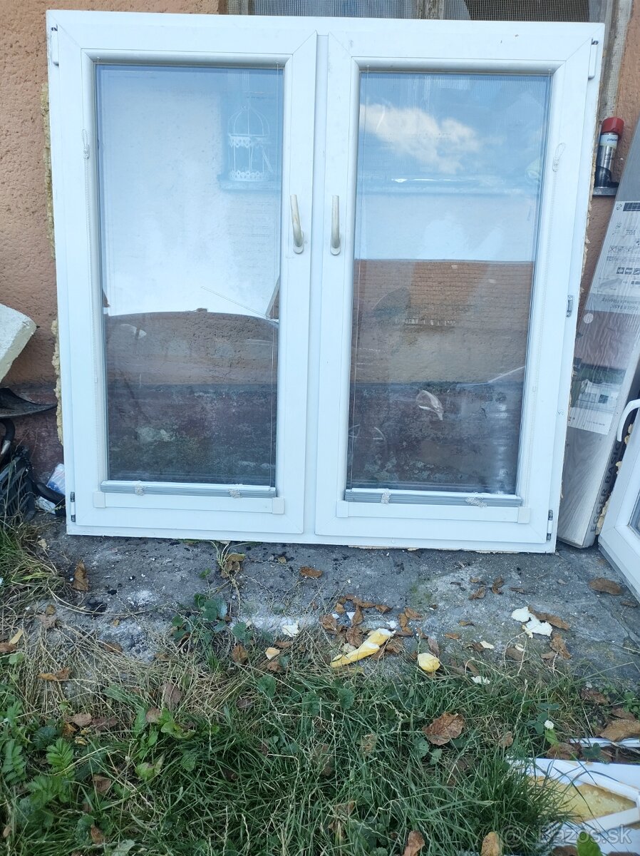 Plastové okno