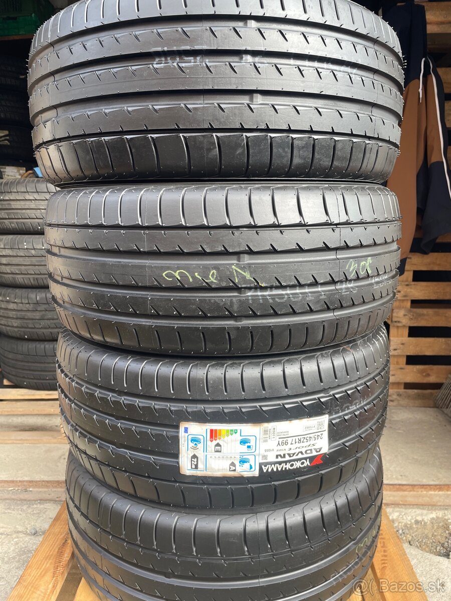 Nové Yokohama Advan Sport V105 245/45R17 99Y DOT4720, 367