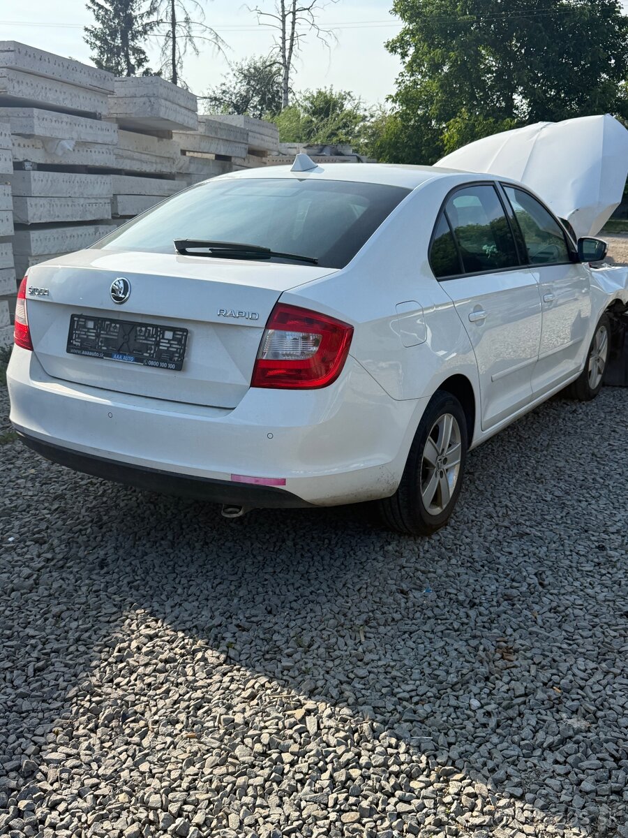 Rozpredam Škoda Rapid  sedan 1.2Tsi  6 rýchlostný manua