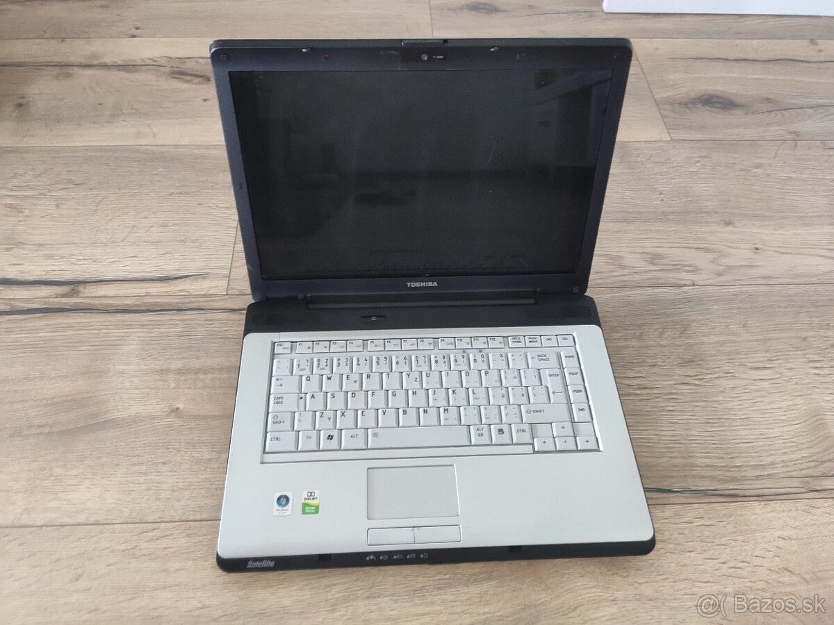 TOSHIBA Satellite A210 (AMD Athlon 64 X2 TK-57) Ubuntu 24.04