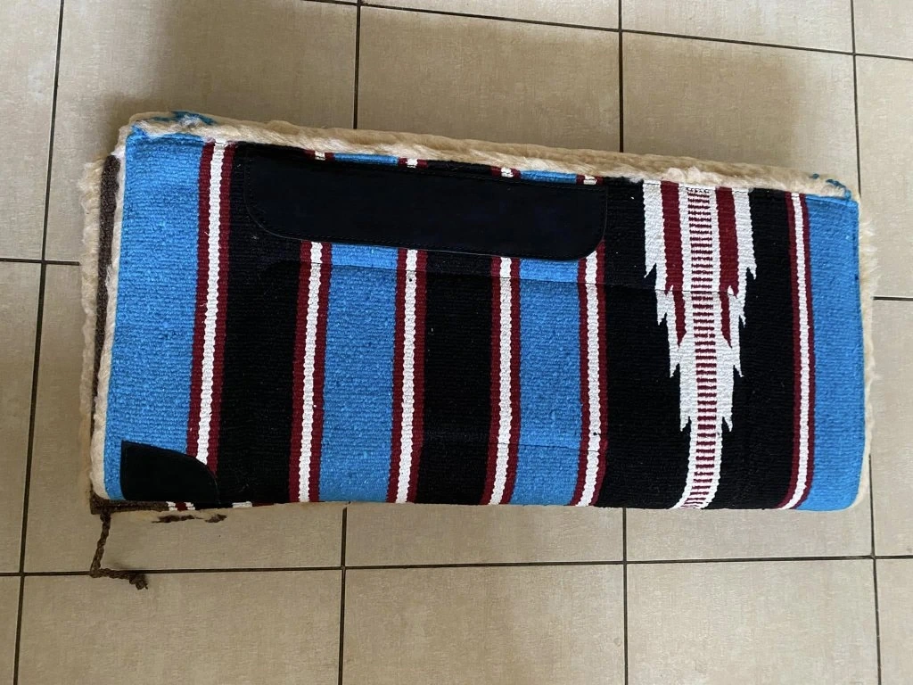 Western deka pod sedlo modra