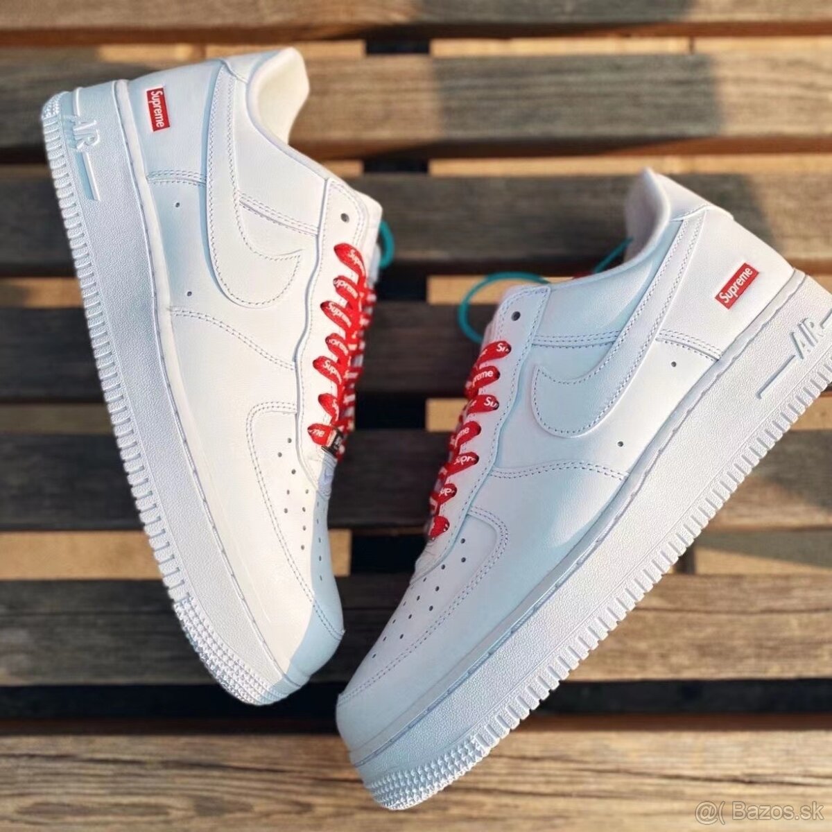 NIKE Air Force 1 Supreme