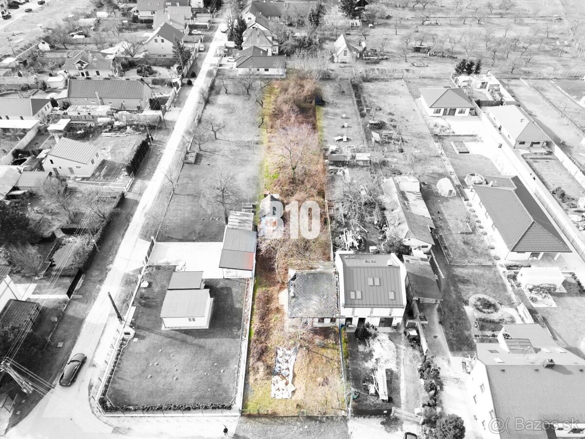 BEZKONKURENČNÁ cena na m2 VEĽKORYSÝ rovinatý pozemok na STA