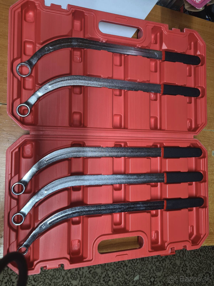 Kľúče pre napínaciu kladku remeňa