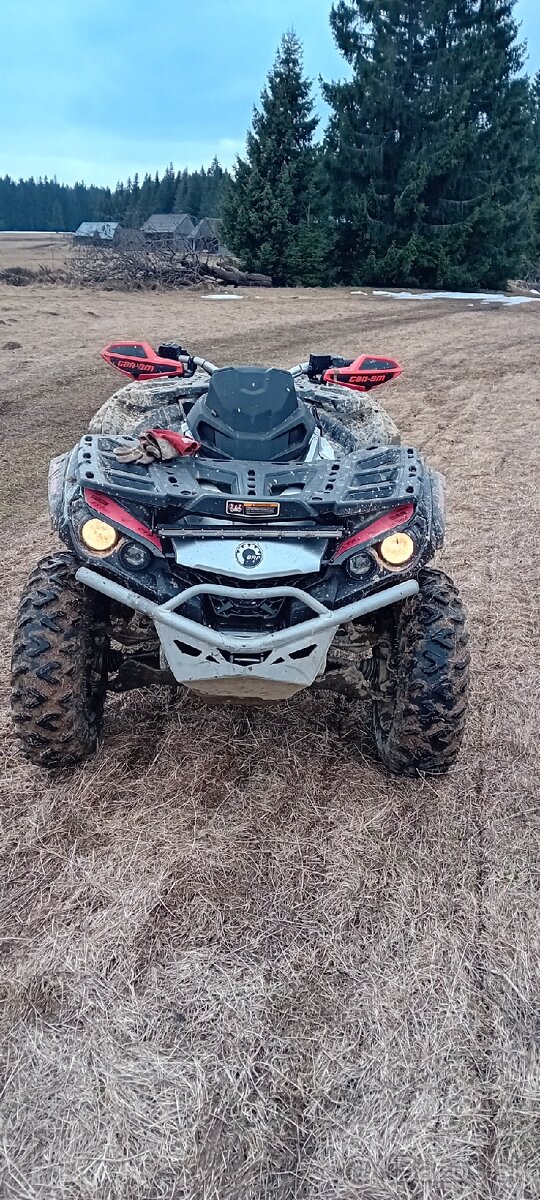 Can am outlander 1000xxc