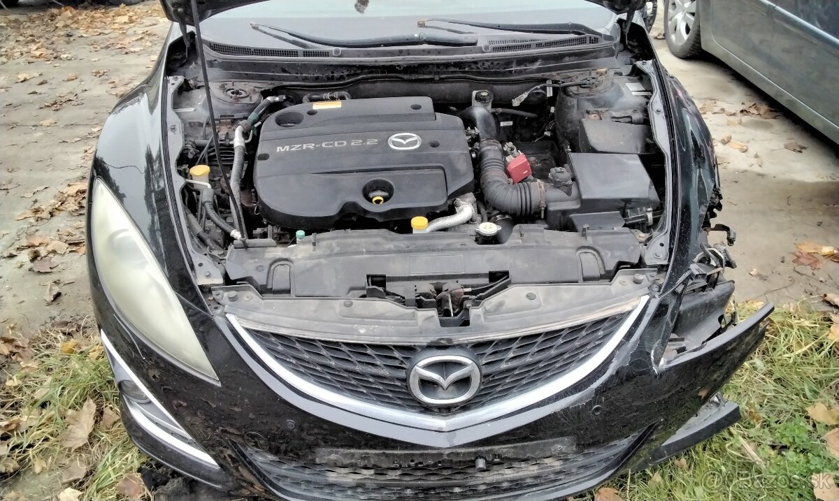 Mazda 6 2011 2.2 D 2011 predám MOTOR R2, DVERE, ZADNÉ SVETLO