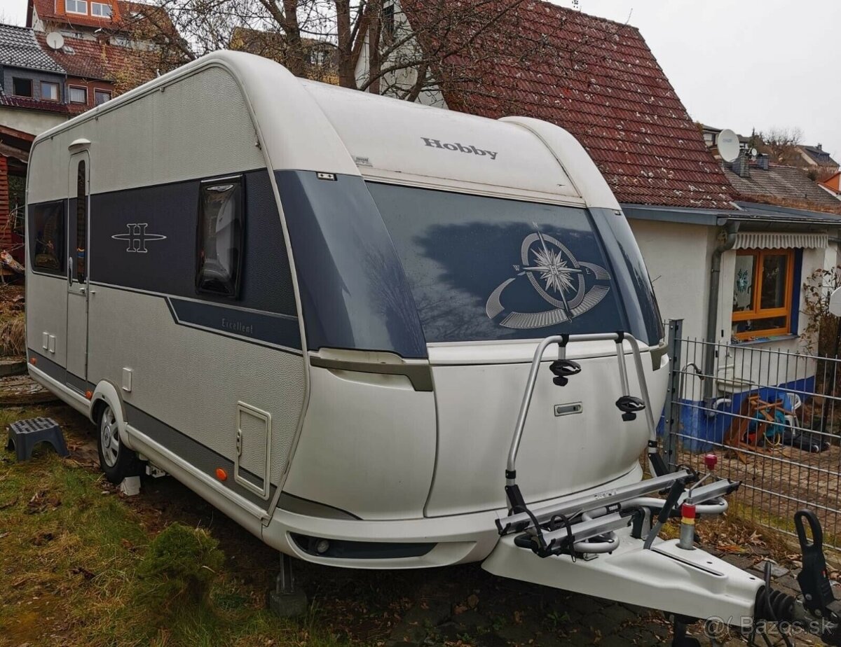Hobby 495 UFE-Excellent•Miest na spanie4•1300Kg•Mover•Klima•