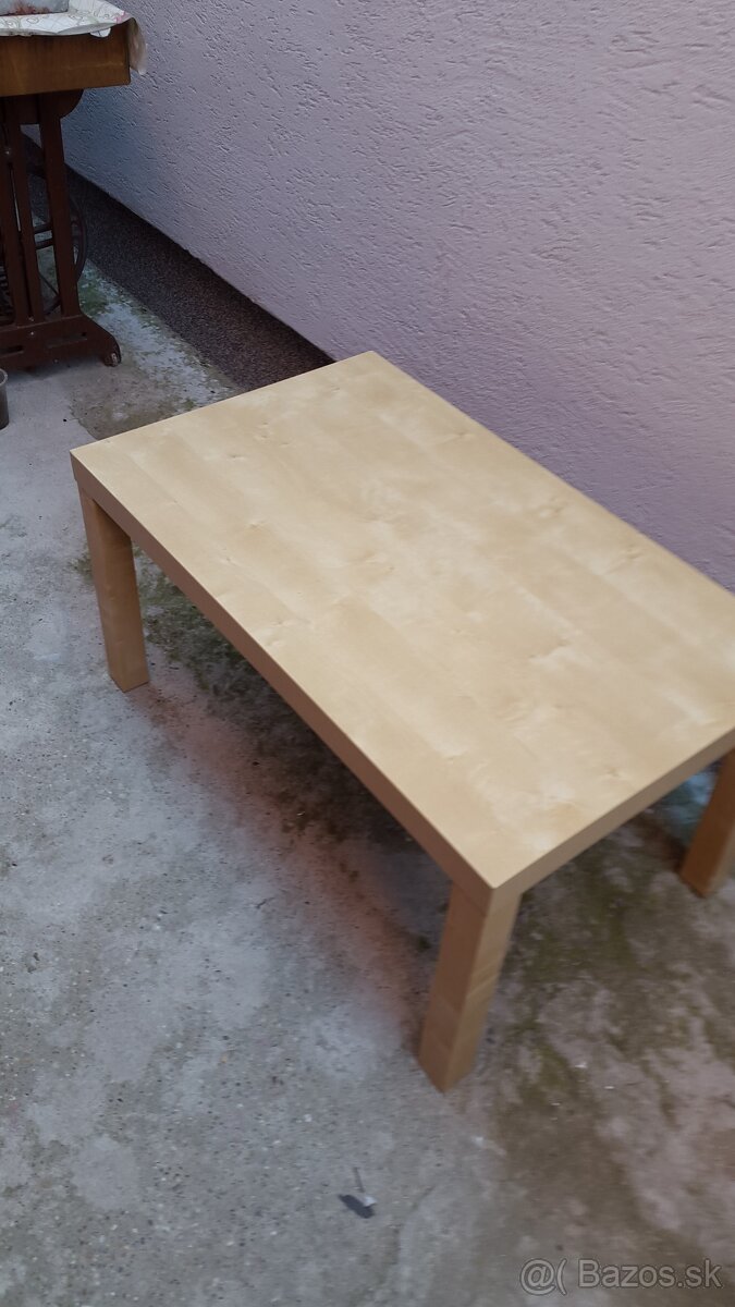 Lacný nábytok