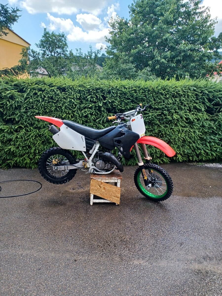 Predám Hondu cr80r