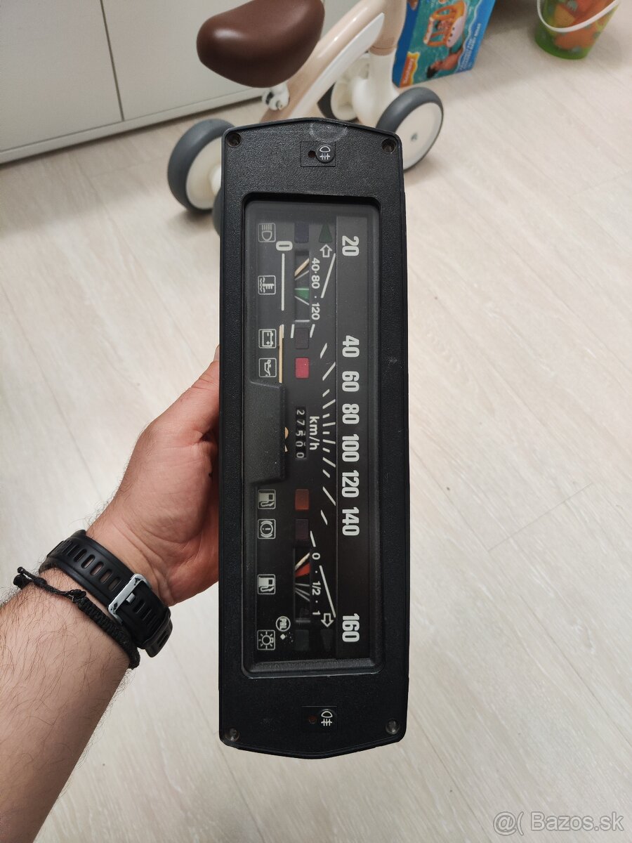 Tachometre škoda 105-120