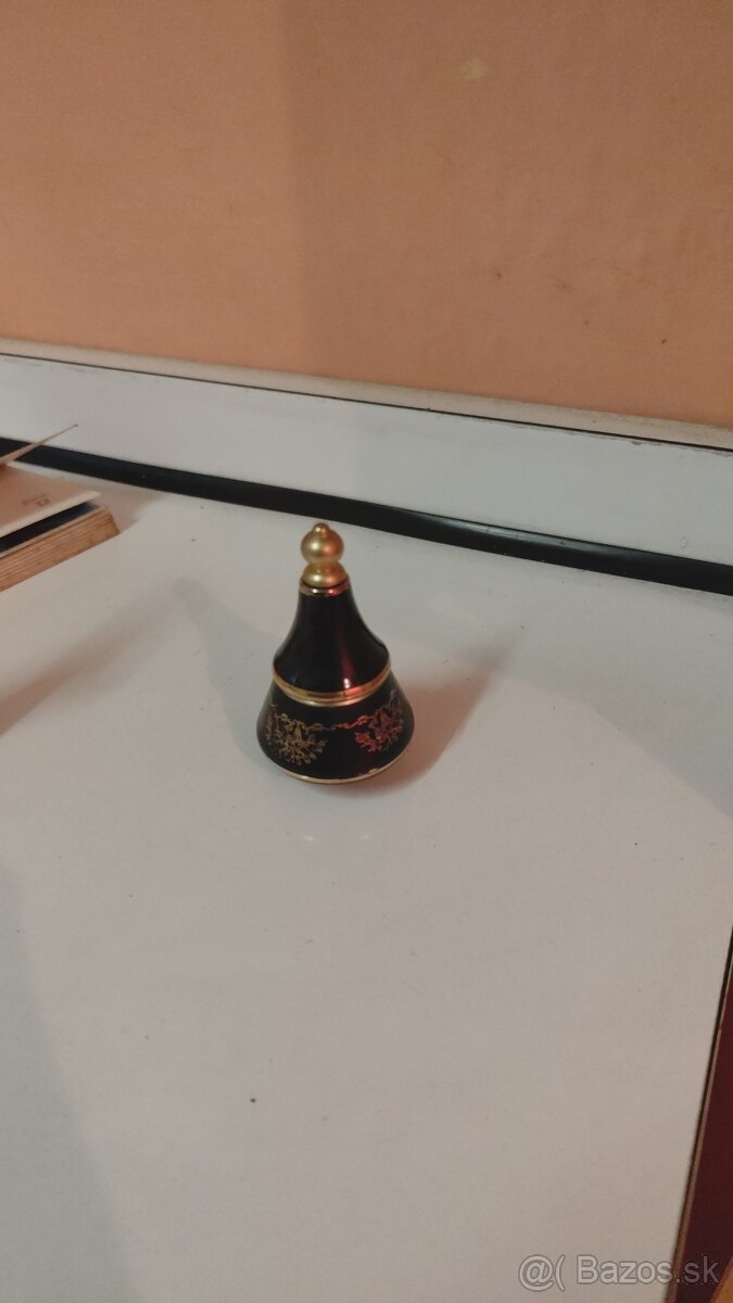 Predám retro vázičky