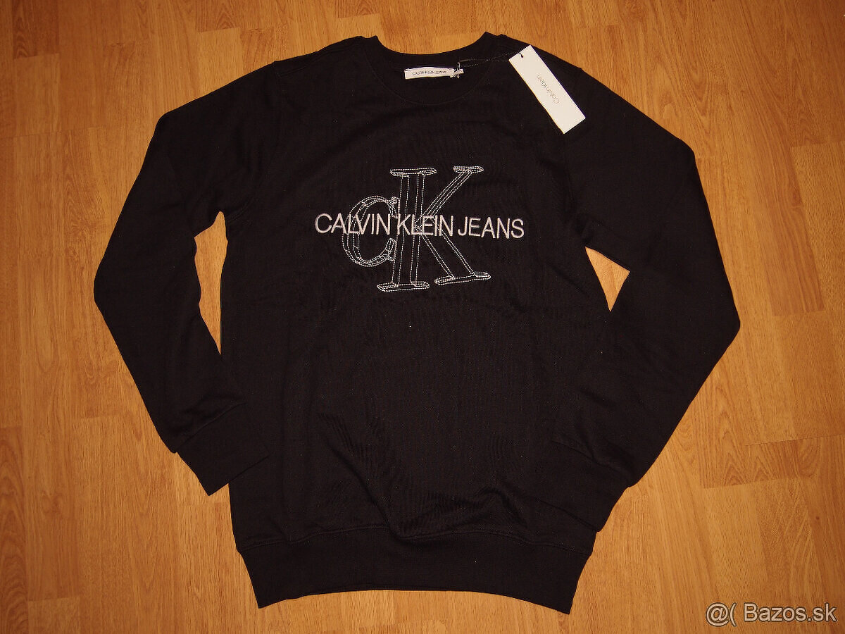 Calvin Klein jeans pánska mikina čierna 2