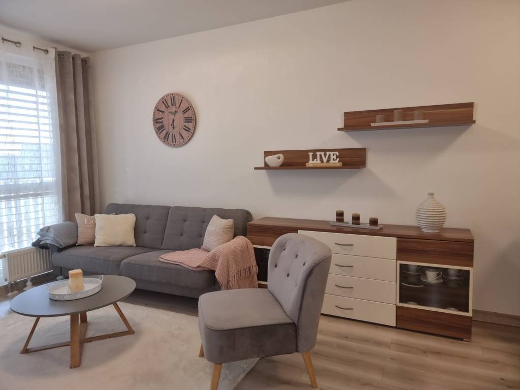 PRENÁJOM - Elegantný 2-izbový byt - Nitra, Pivovarská