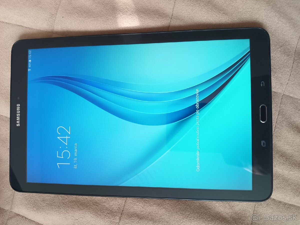 Predám tablet Samsung