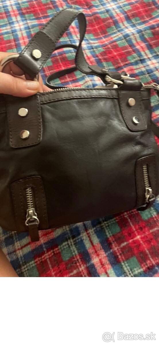 Versace Versus kožená kabelka