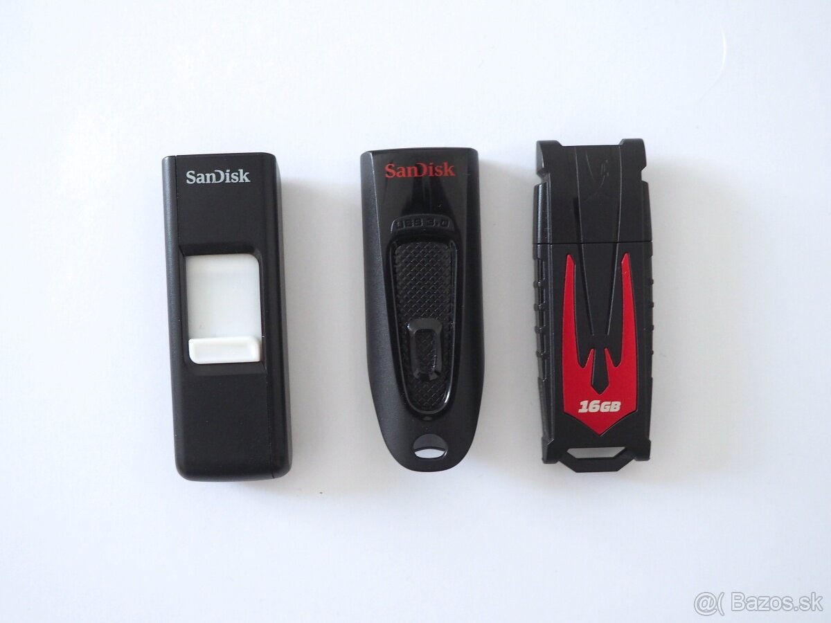 USB kľúče - 8ks