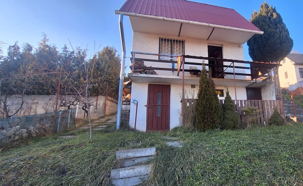 Murovaná záhradná chatka, Vinohrady, Nové Mesto n.V.