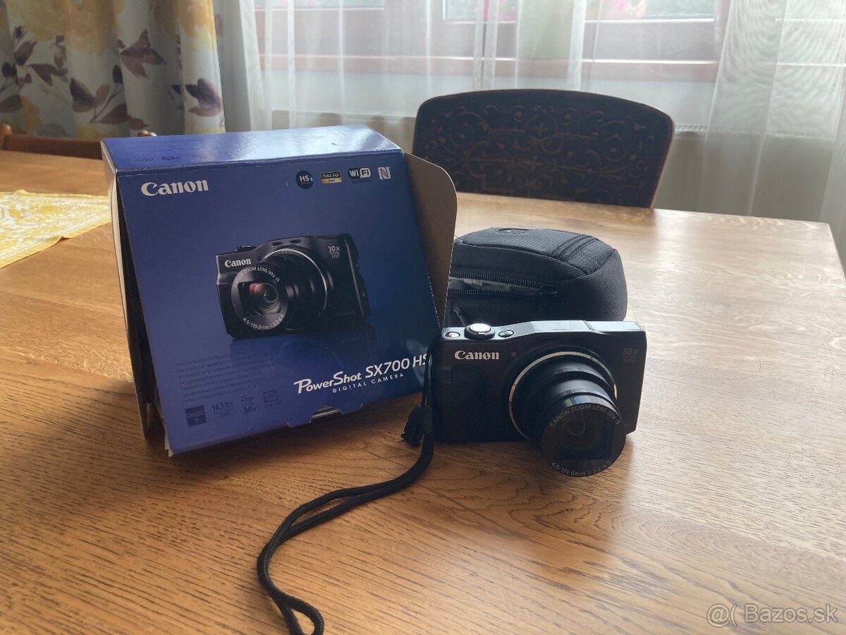 Canon SX700 HS