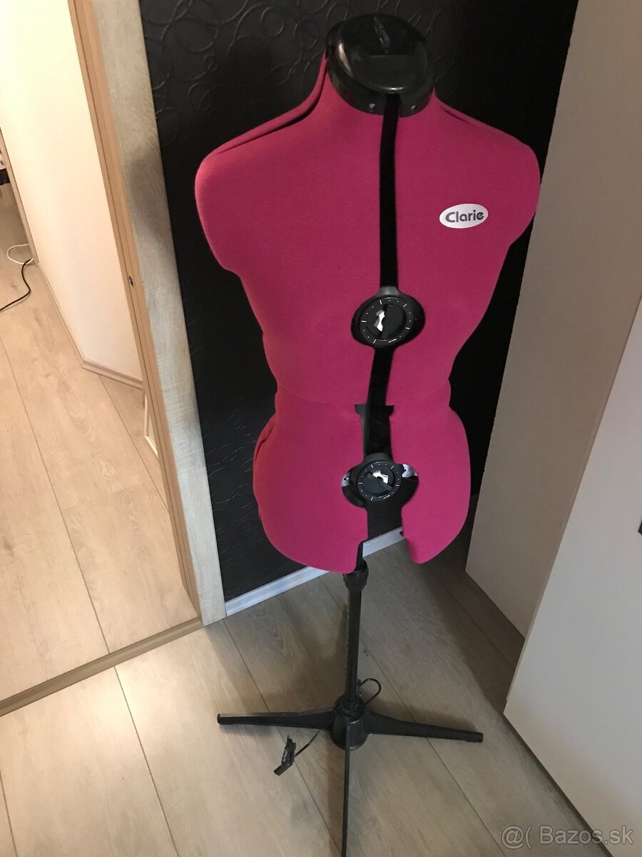 Nastavitelná krajčírska figurína