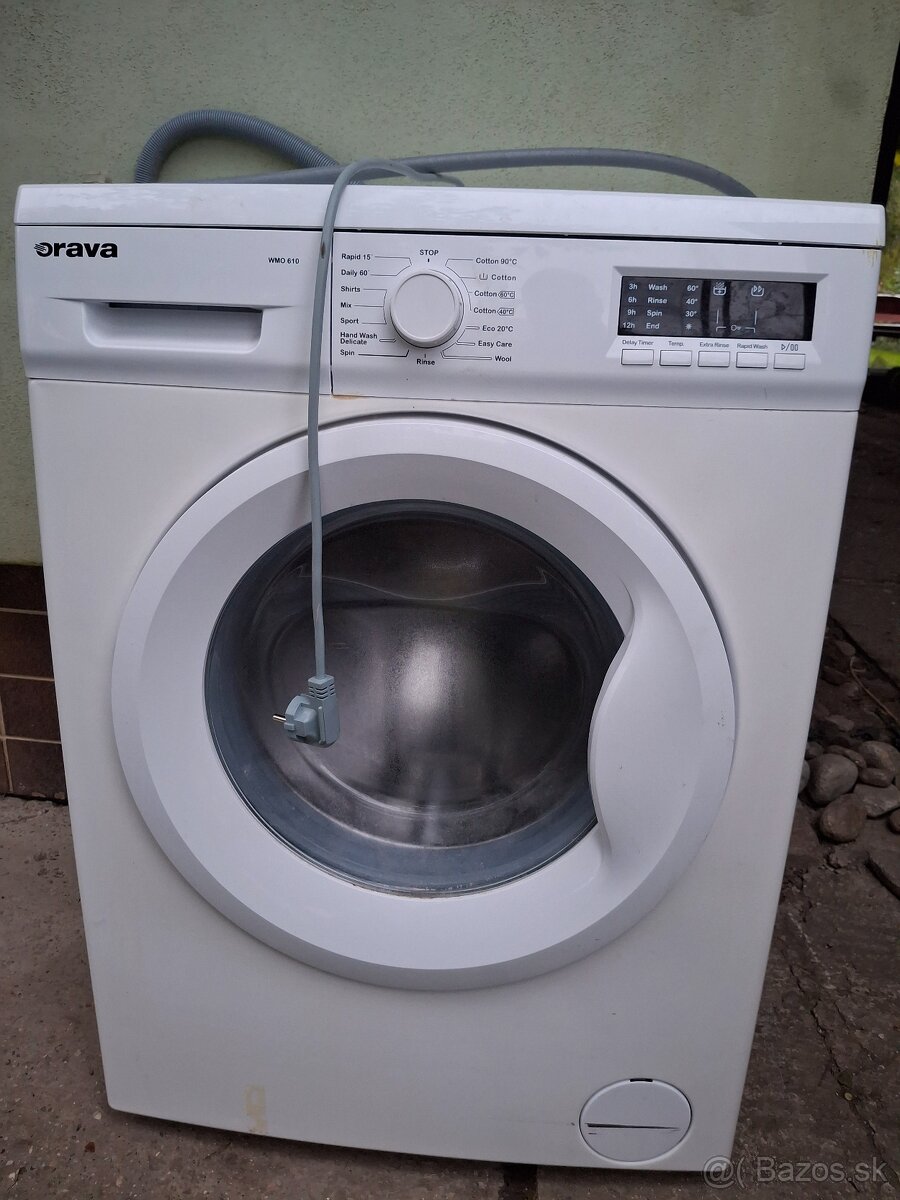 Automaticka pracka Orava wmo610