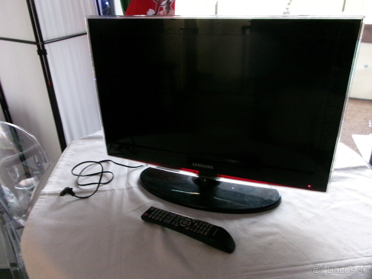 televízor SAMSUNG LCD TV 26 - TOP stav