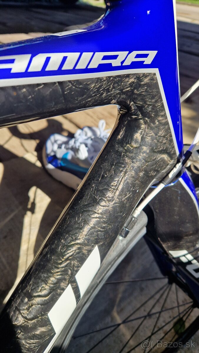 Karbonový cesťák FUJI Altamira 3.0