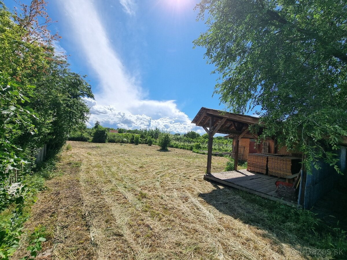 Pozemok v Cíferi