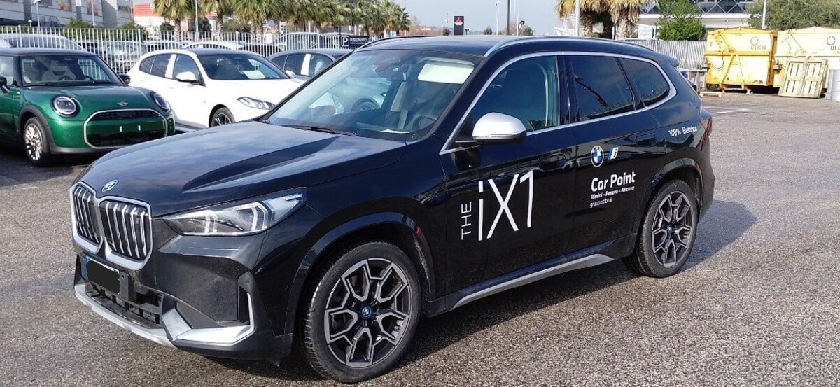 BMW iX1 30xDrive 306PS odpočet DPH