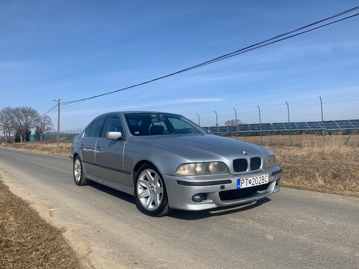 Bmw E39 528i
